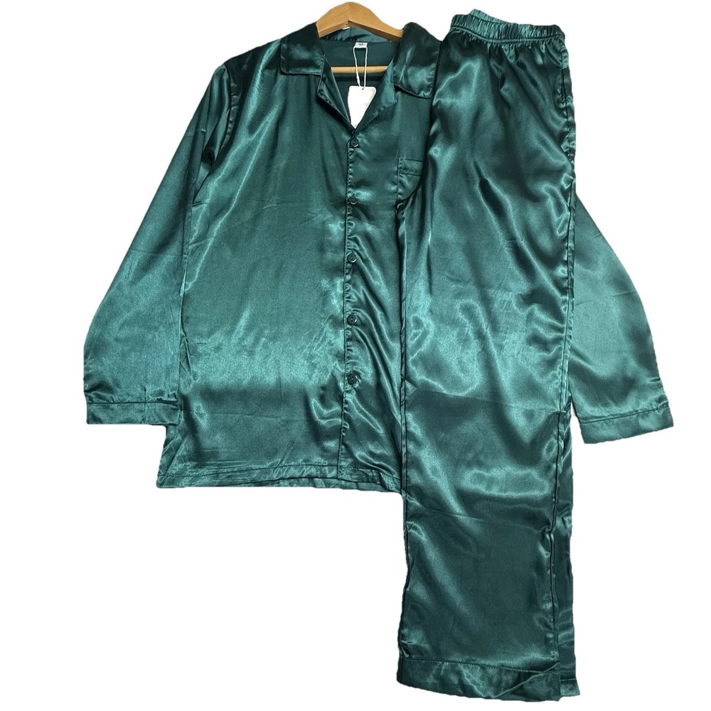 Swomog Satin Pajama Set Green Long Sleeve Button‎ Medium NWT